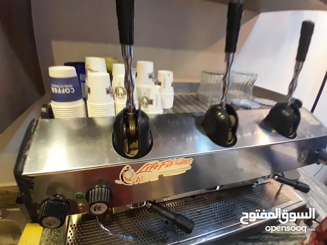 مكينة قهوة عربية شبه جديدة للبيع 650