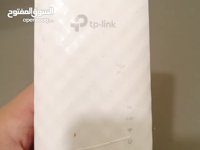 مقوي شبكة انترنت نوع tp link حجم صغير ومداه عالي اشتريته ب 22 د للبيع بسعر مغري 7 د ، الموقع عمان