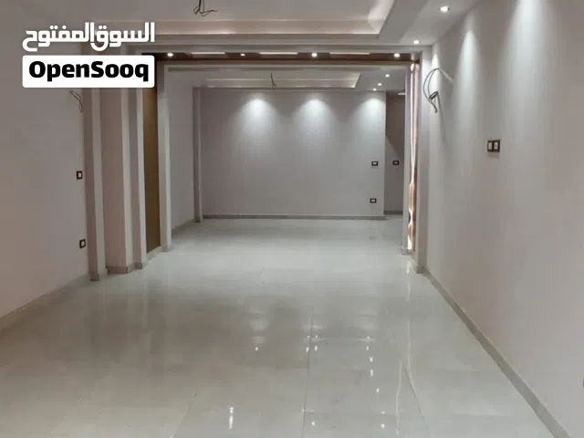 فرصة العمر لم ولن تتكرر شقة للبيع لعشاق ميامى خطوات من البحر و45 الرئيسى لعشاق الاستثمار والرقى