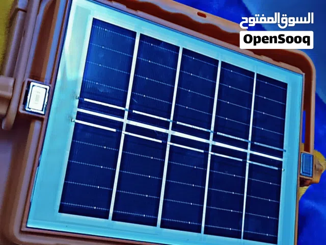 كشاف جديد ونضيف