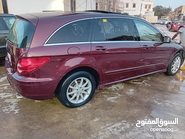 New Mercedes Benz R-Class in Benghazi