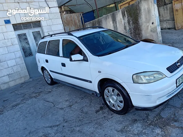 اوبيل استرا ستيشن 1999