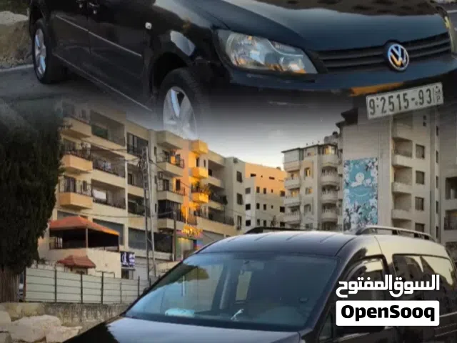 2011 فولكسفاغن كادى Caddy