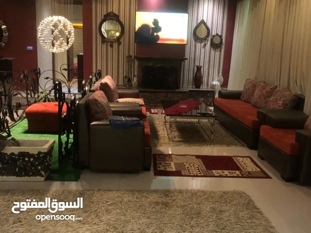 200 m2 3 Bedrooms Apartments for Rent in Irbid Al Rahebat Al Wardiah