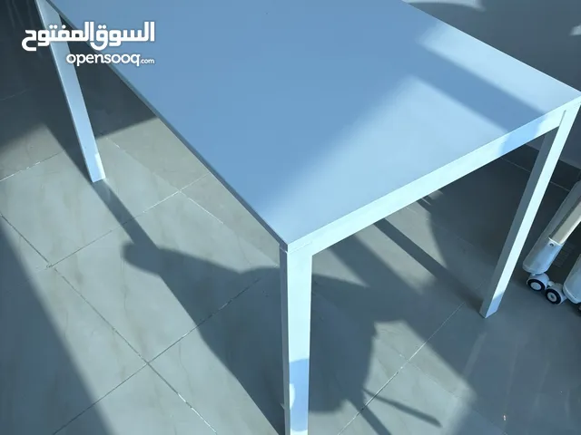 White Table – Simple Design – 4 Legs