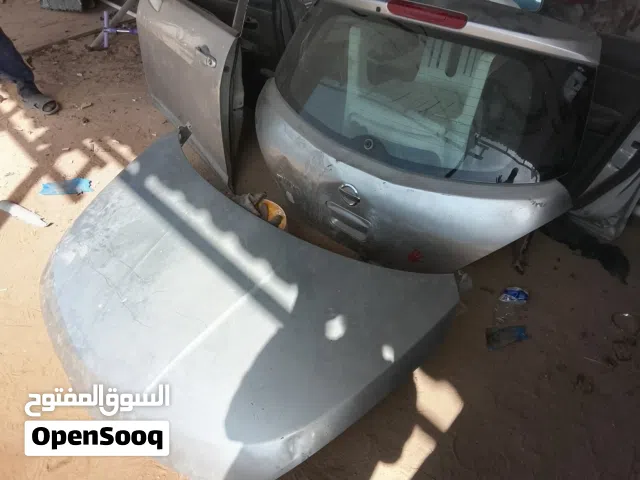 قطع غيار نيسان تيدا موديل 2008 اقراء الوصف موجود تحت الصور وارقام التواصل
