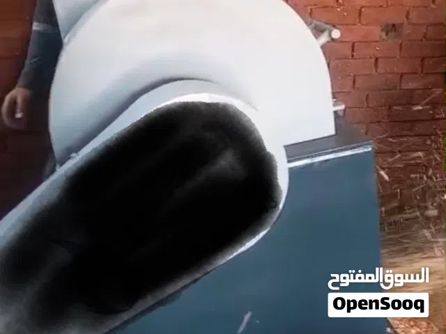 مكينة نشارة مع المسن