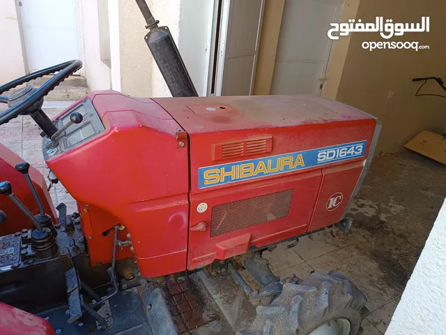 2002 Tractor Agriculture Equipments in Al Sharqiya