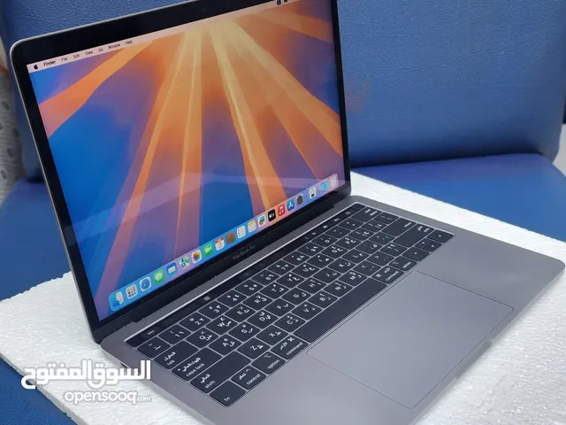 MacBook Pro A1989 i7 2018 16gb Touch Bar