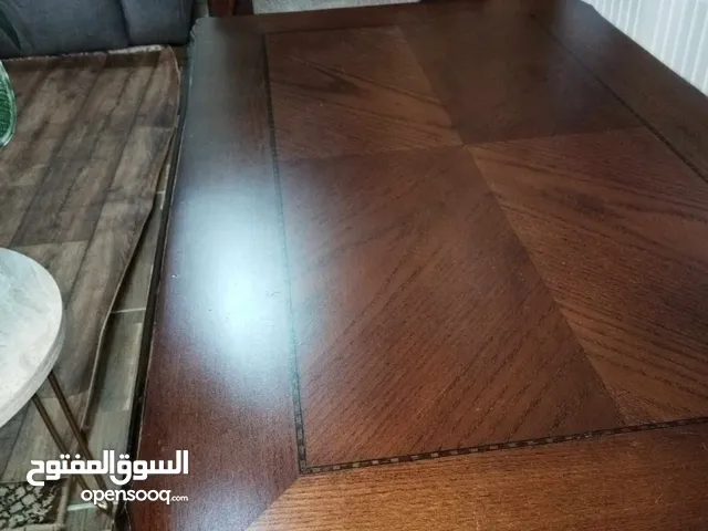 طاولة وطربيزه خشب ثقيل وممتاز