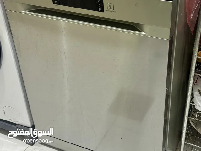 غسالة اطباق سامسوغ استعمال خفيف جدا نظيفه