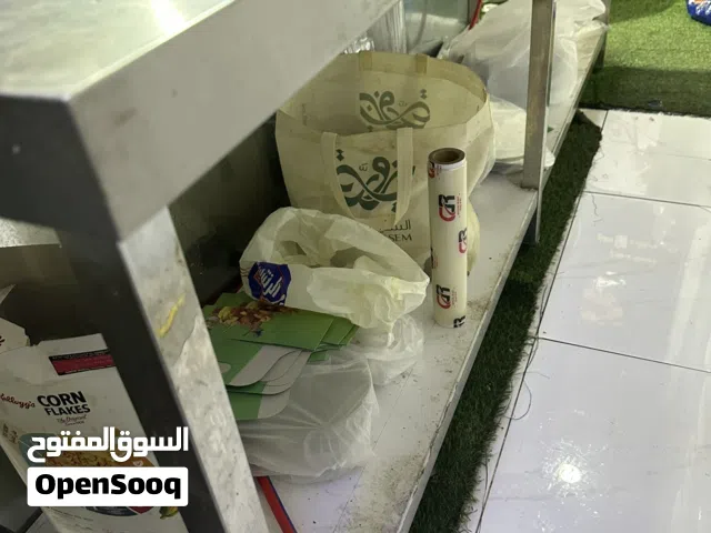 محل للايجار داخل عمارة سردا شارع الارسال