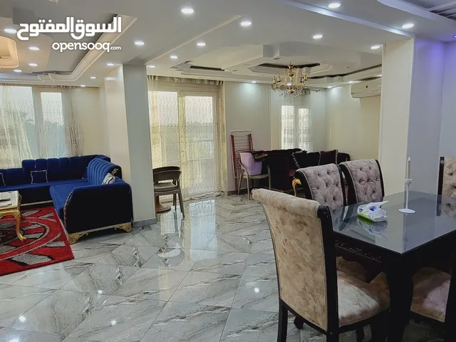 165 m2 2 Bedrooms Apartments for Sale in Cairo Maadi