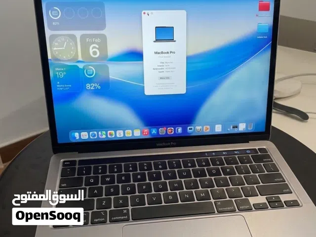MacBook Pro M2