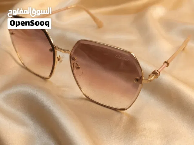 نظارات شكل انيق والتوصيل مجاني