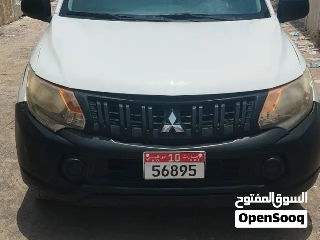 ميتسوبيشي بيك اب L200 موديل 2016