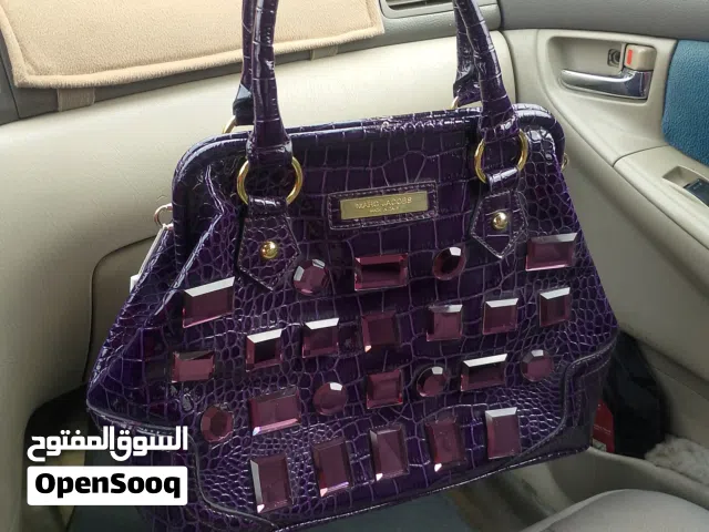 Hand Bags Other for sale  in Farwaniya