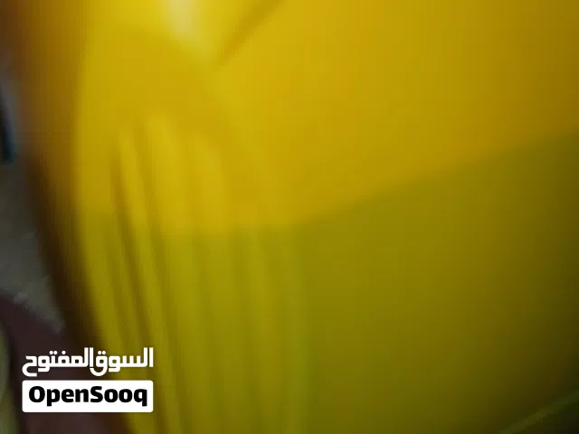 يوجد زيت زيتون درجة أولى بالضمانة السنة الحالية جديد بكر كورنتينا بسعر 25 دينار للتر رقم الهاتف 0934