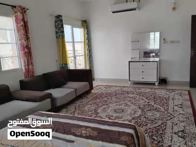 سكن مفروشه للإيجار في المعبيله الثامنه ........شهري جميل جداً ونظيف ومرتب ورائع