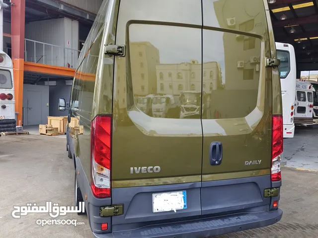 ايفيكو دايلي 2023 جديد مخزن للبيع