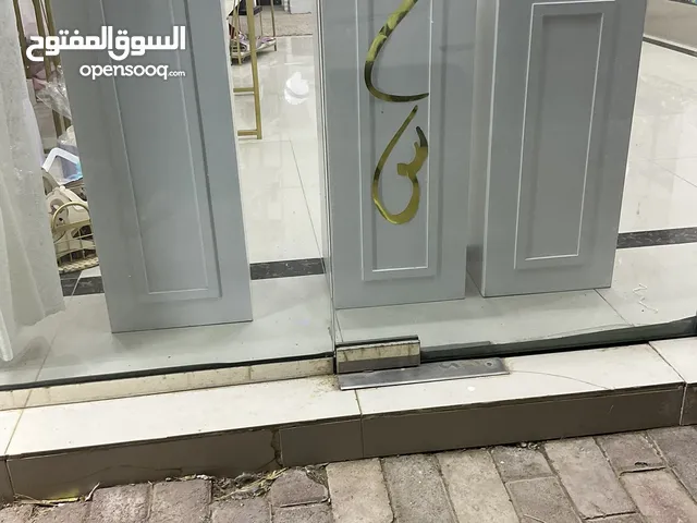ستاندات للإيجار