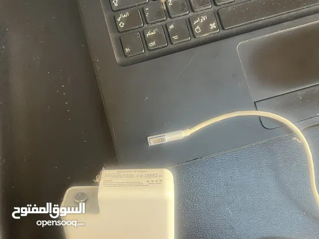 شاحن لابتوب ابل،،