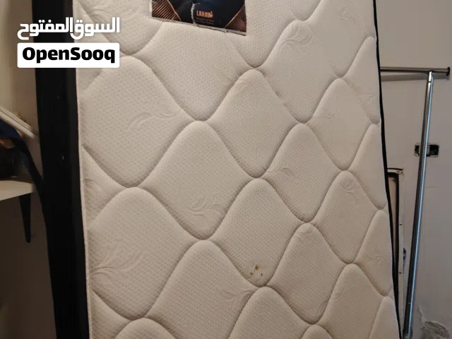 متر في اتنين متر