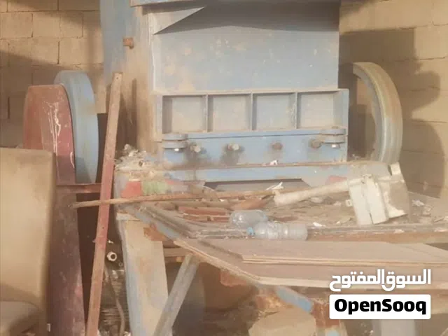 للبيع  مكائن ثرم بلاستك  عدد (2) مكائن إيرانية  قياس 80 سم