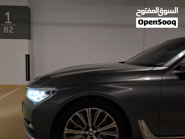 للبيع BMW 740LI