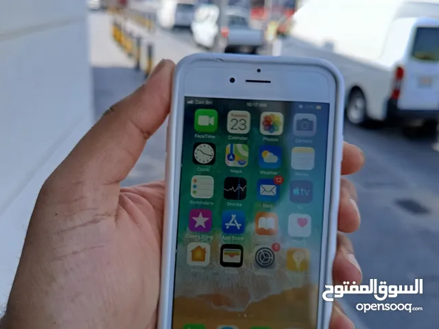 iphone 6 64 Gb Good Condition very clean no scratches clean device