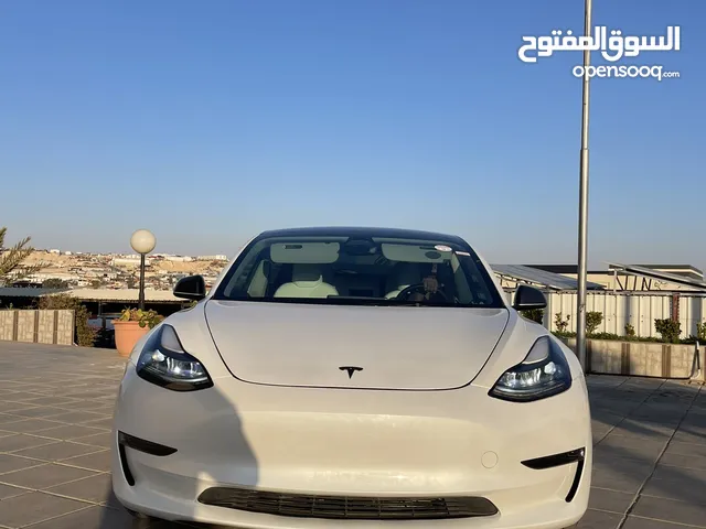 تيسلا مودل 3 ستنادر بلس 2023 حره