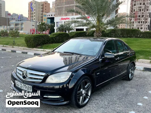 2011 مرسيدس بنز الفئة-C C 200