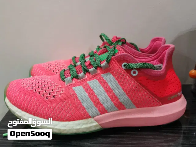 احذيه اصلي اديداس سكتشر نايك