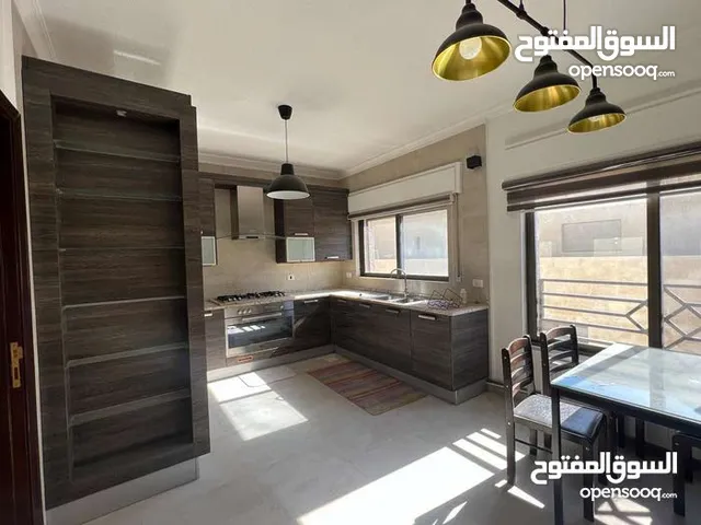 شقة فارغة للايجار في منطقة دابوق