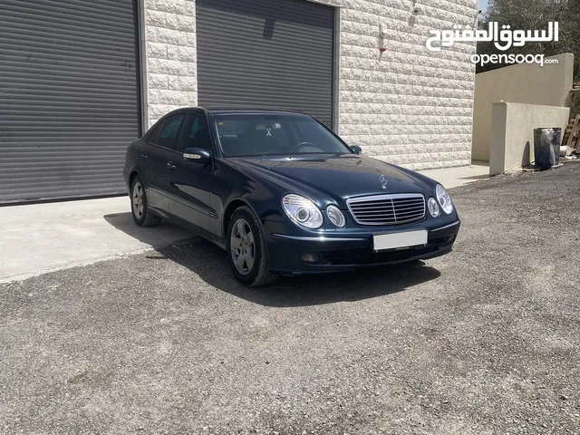مرسيدس W211 / E280
