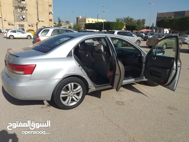 Used Hyundai Sonata in Tripoli