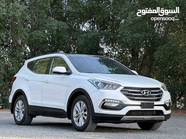 HYUNDAI SANTA FE 2018 GCC // FULL OPTIONS // AWD // ACCIDENTS FREE