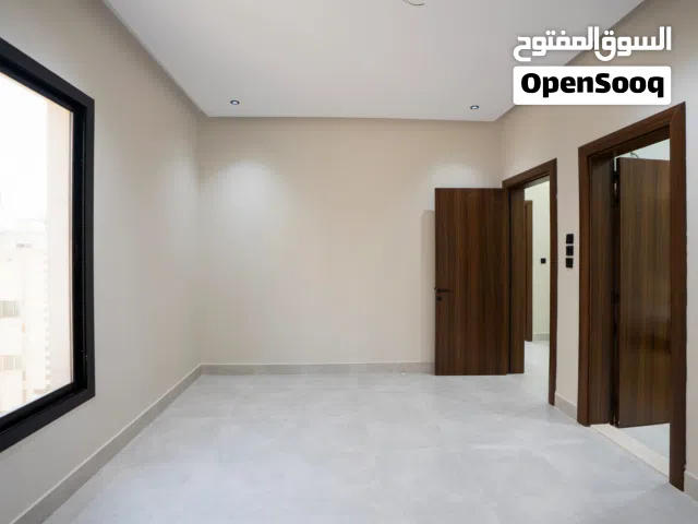 لعشاق المساحات الرحبة.. امتلك شقة 4 غرف في الرفاعي 111 بقلب السلامة