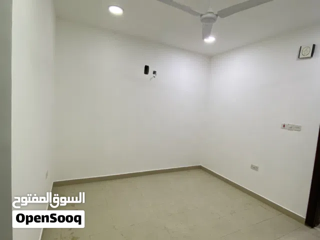 للايجار شقة بمدينة حمد دوار 15