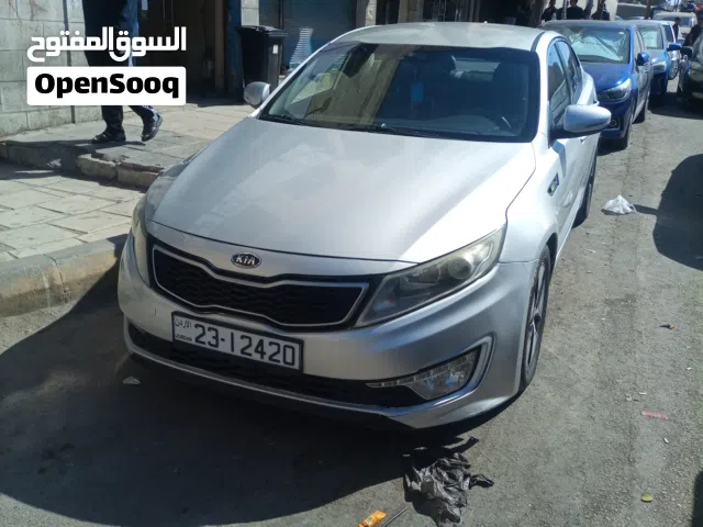 2012 Kia K5 Standard