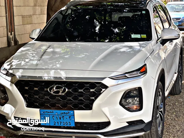 Hyundai Santa Fe 2019 in Sana'a