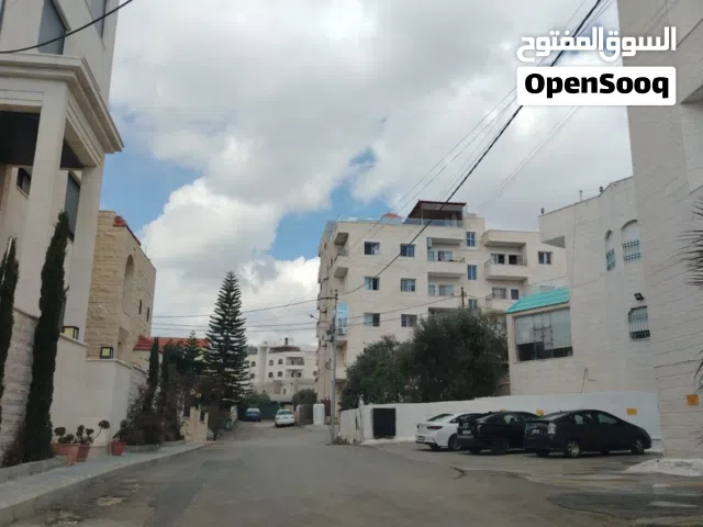 شقة للبيع - ماحص