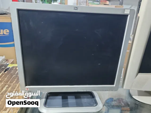 14" HP monitors for sale  in Sana'a