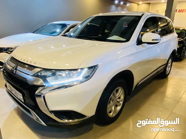 Used Mitsubishi Outlander in Northern Governorate