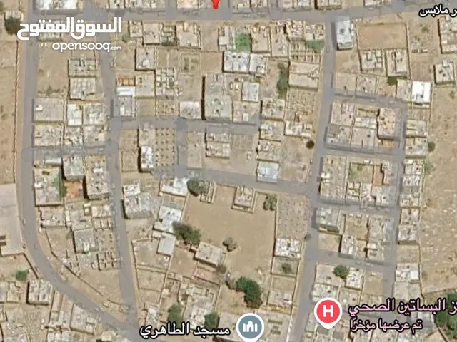 أرضية ركنية رسمية للبيع في البساتين عدن – من المالك مباشرة وفيها كل الخدمات