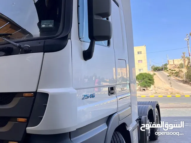 راس تريلا سنجل