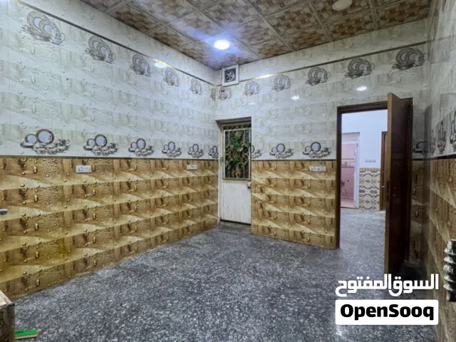 150 m2 5 Bedrooms Townhouse for Rent in Basra Muhandiseen