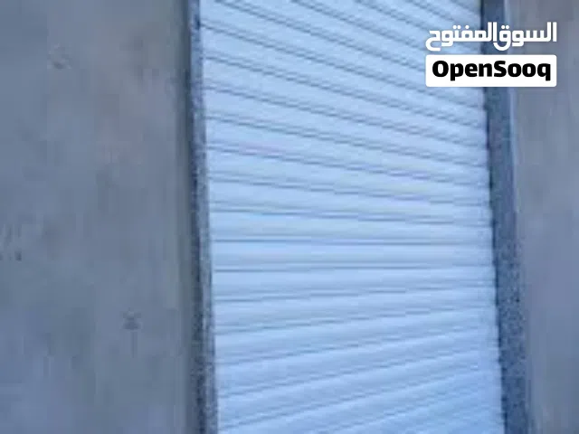 مخزن للايجار متوسط الحجم على الطريق قطران في اقزير بالقرب من الساحلي