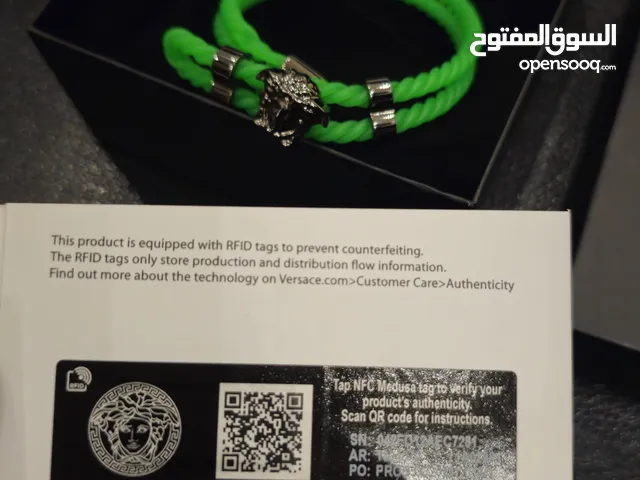 للبيع اسوأره VERSARCE  أصليه ميه بالميه