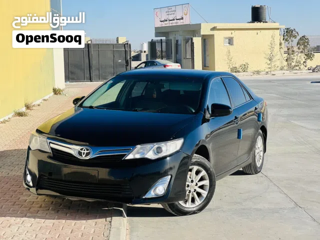 Toyota كامري 2012